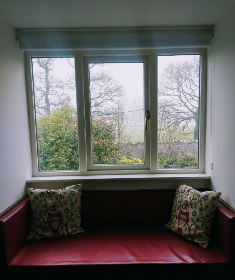 The Hollies Apartment Едър Екстериор снимка